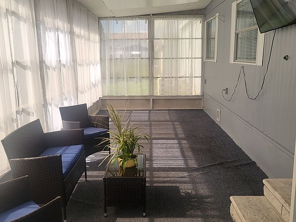 Florida room