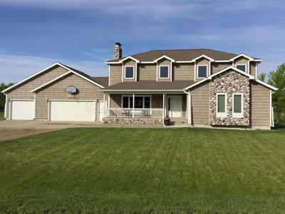 8010 Aquarius Dr, Fargo, ND, 58104