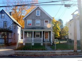 923 Constant Ave, Peekskill, NY 10566