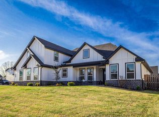 1620 Bristol Ln, Centerton, AR 72719