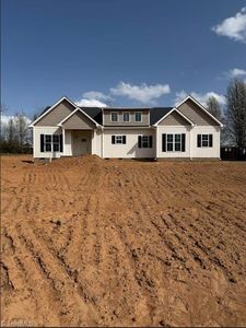 124 Broken Arrow Dr, Ararat, NC, 27007