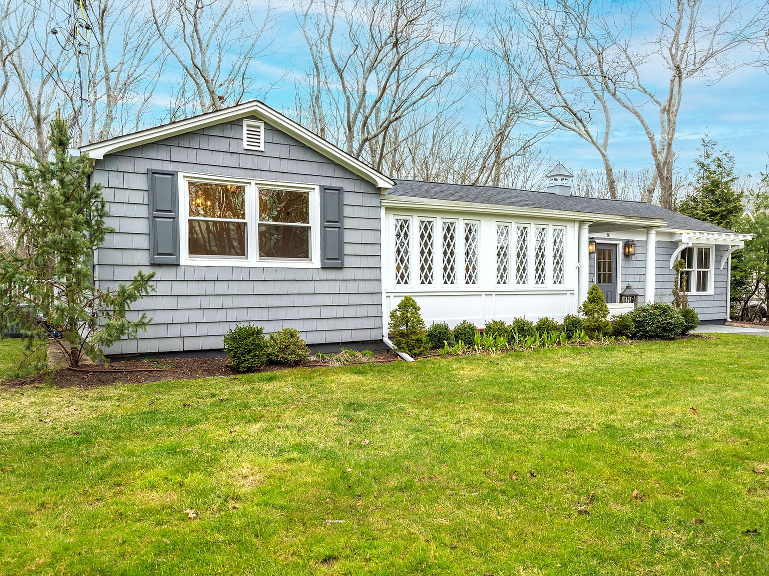 51 Raynor Rd, Southampton, NY 11968 Zillow