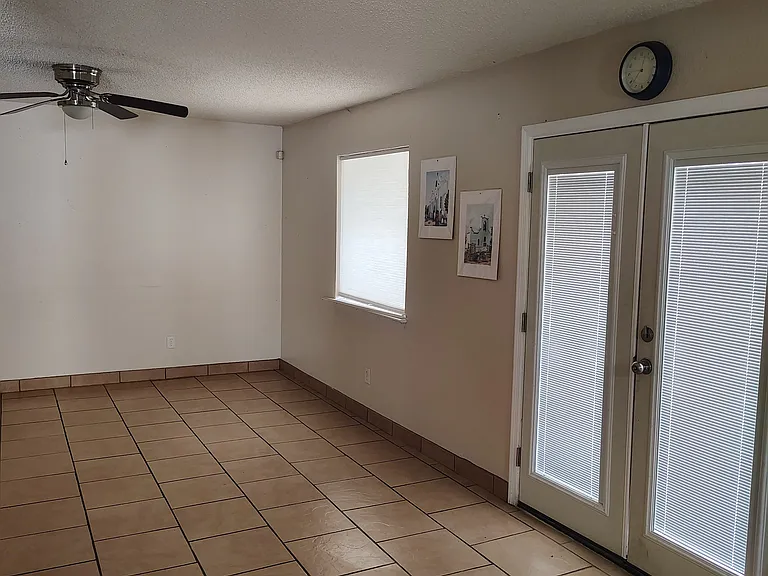14224 Desert Ash Dr — Photo 18