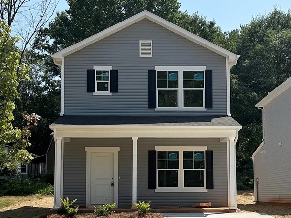 1118 Locust St, Mooresville, NC 28115