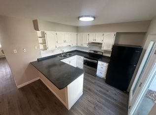 7222 Hazelcrest Dr, Hazelwood, MO 63042