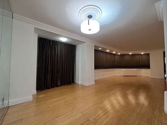 All Hardwood Floor