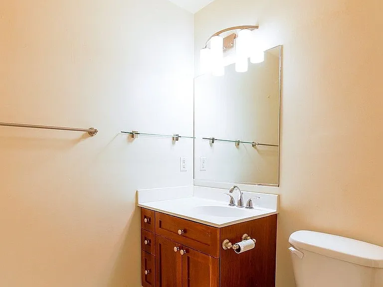 2120 Vermont Ave NW #223 — Photo 28