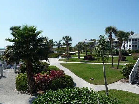 5th image of 7458 Palm Island Dr Building 32