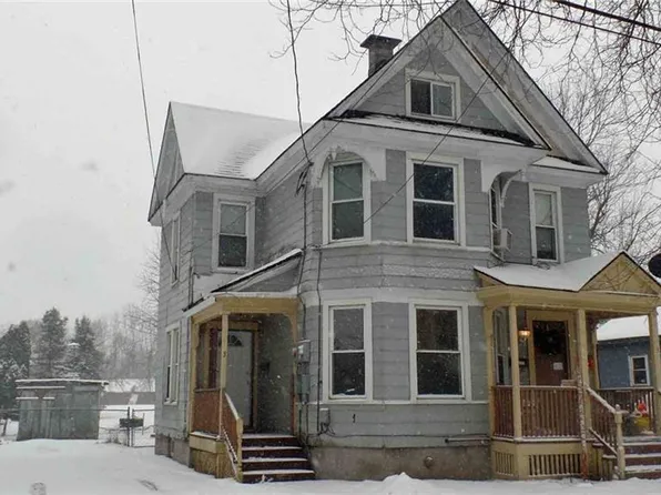 3 Gardner St, Whitesboro, NY 13492