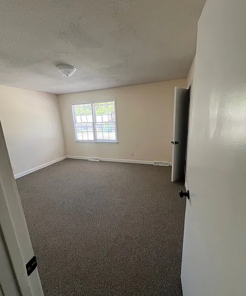 323 E Blackstock Rd #11 — Photo 12