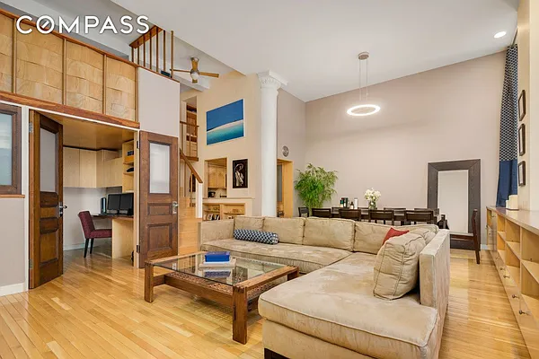 Rented by Compass | media 22