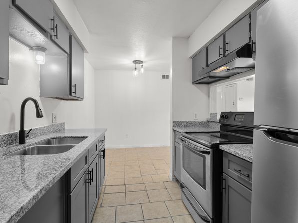 8034 Antoine Dr APT 136