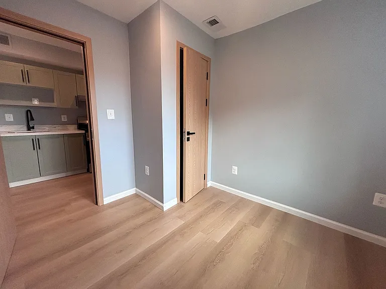 4936 Nash St NE — Photo 15
