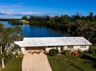 904 Jackson Way, Fort Pierce, FL 34949