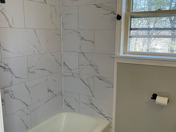 3rd image of 95 Chandler St #2