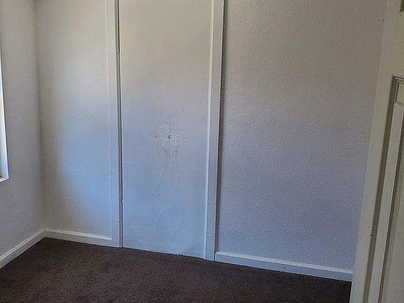 5th image of 26853 Anderson St