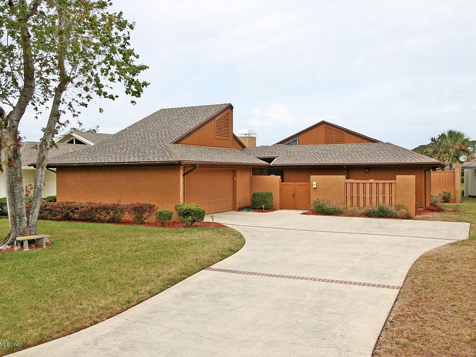 1st image of 49 Village Walk Dr