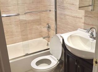 48-49 40th St #2, Sunnyside, NY 11104