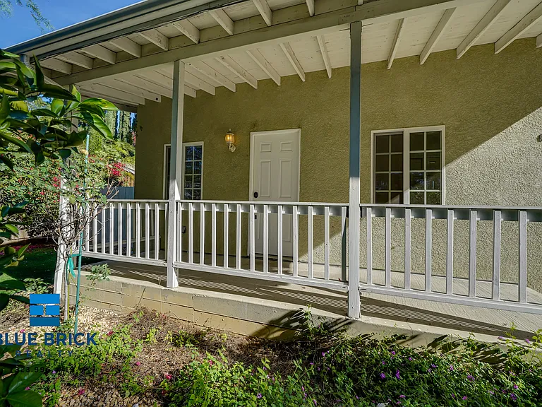 6182 Yolanda Ave — Photo 25