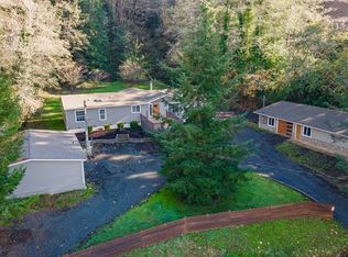 63573 Andrews Rd, Coos Bay, OR 97420