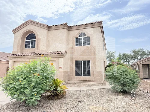 805 S Esmeralda Photo 1
