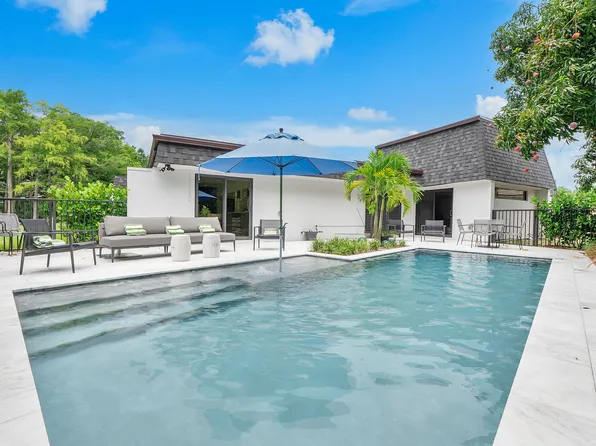 4800 Queen Palm Lane, Tamarac, FL 33319