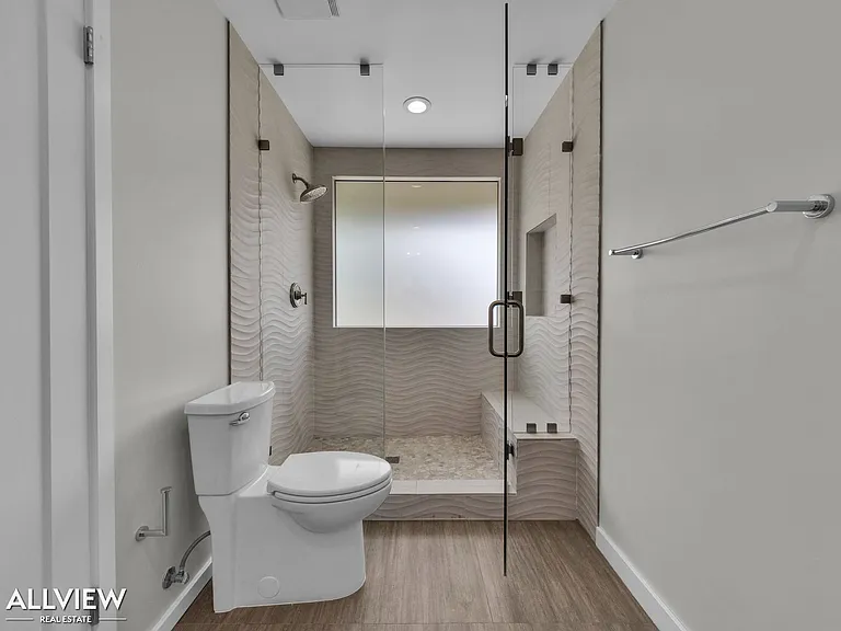 16216 Orchard Bend Rd — Photo 33