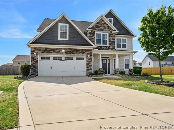 124 Brummel Ct, Raeford, NC 28376