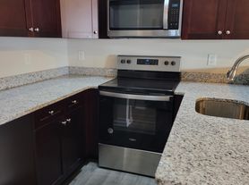 4600 Curtis Ave, Curtis Bay, MD