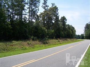 211 Batchelor Bay Rd #5, Wallace, NC 28466