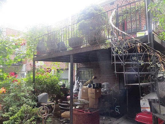 5th image of 3235 71st St