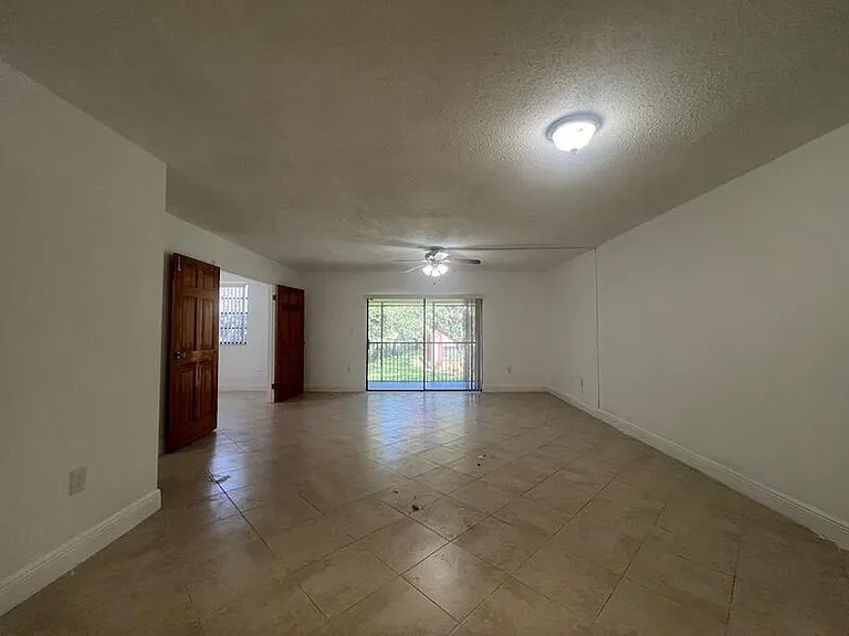 3432 NW 86th Way #D204 — Photo 59