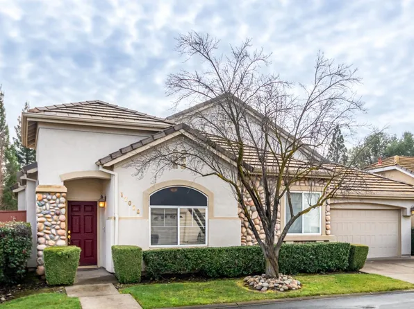 12028 Gold Pointe Ln, Gold River, CA 95670