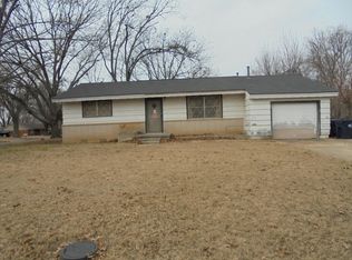 400 N Front St, Noble, OK 73068