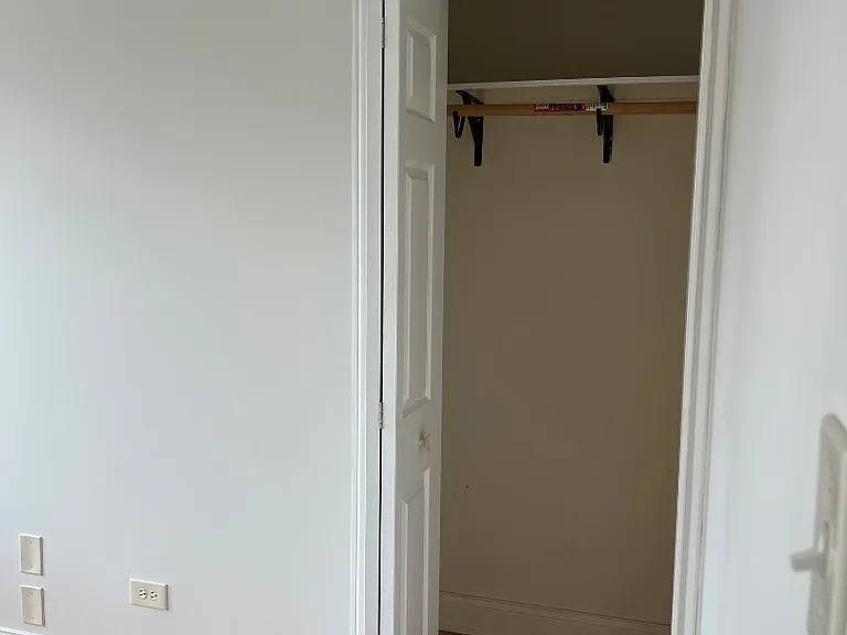 Unit Photo