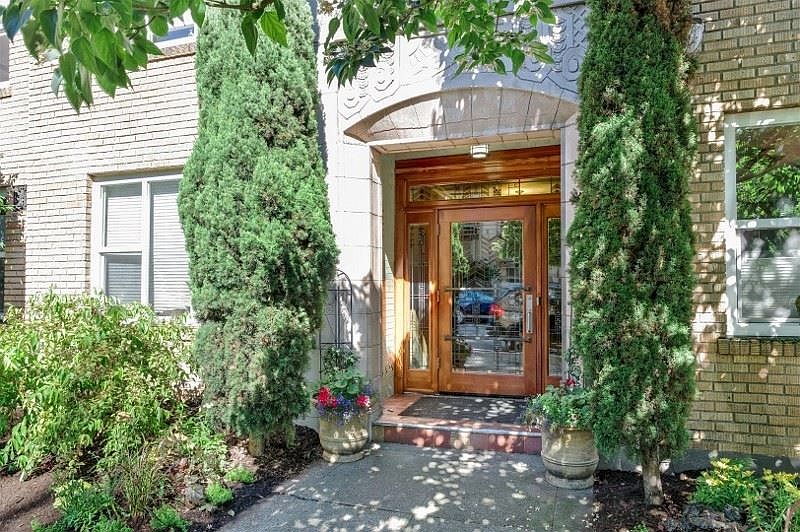 1st image of 616 4th Ave W APT 106