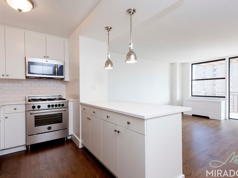 1st image of 330 E 39th St APT 34B