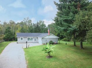753 Country Club Dr, Howard, OH 43028