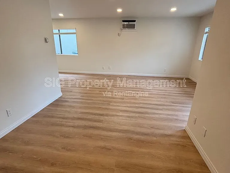 414 N Columbus Ave #A — Photo 6