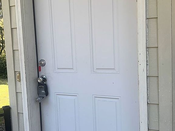 3rd image of 2791 NW Kline St