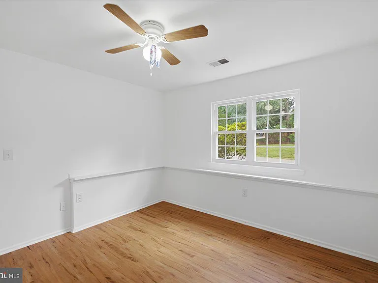 10598 Reeds Landing Cir — Photo 23