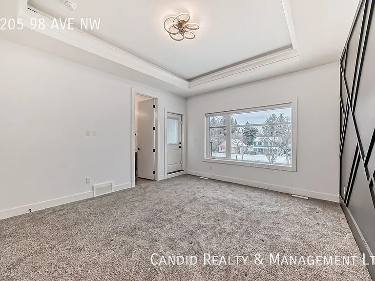 8205 98th Ave NW — Photo 21