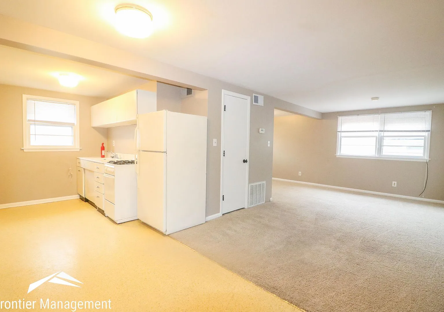 2103 Green — Photo 3