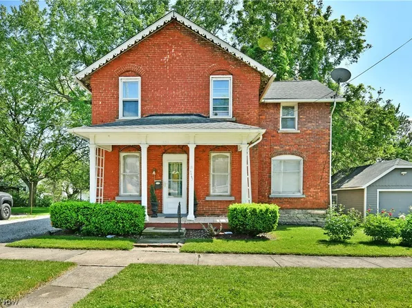 315 W Park Ave, Niles, OH 44446