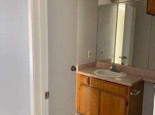 6422 Woodley Ave APT 105, Van Nuys, CA 91406