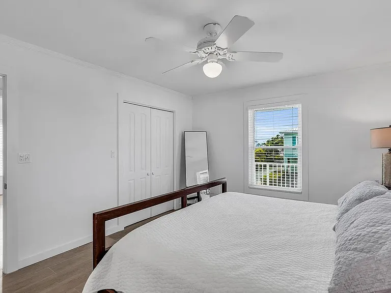 111 San Marco Dr — Photo 14