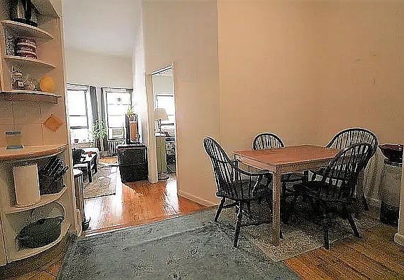 2nd image of 33 W 76th St #5E