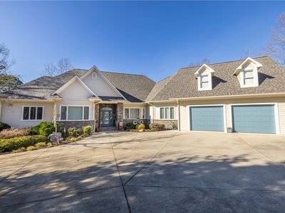 140 Westlake Dr, Seneca, SC, 29672