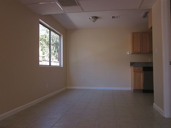 3rd image of 4231 Lowell St Unit 16
