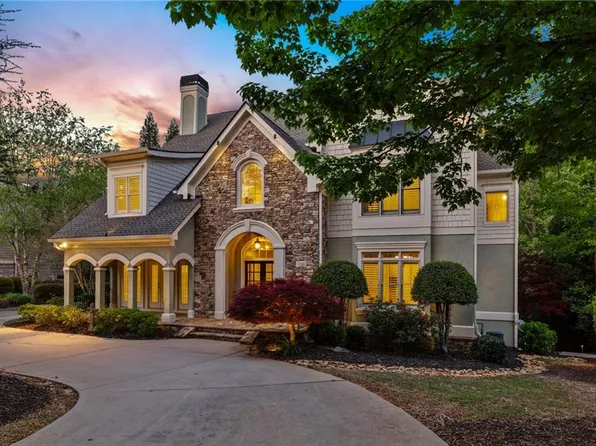 2480 Flint Creek Dr, Cumming, GA 30041